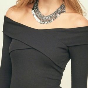 NWT A&F Off Shoulder Long Sleeved Top